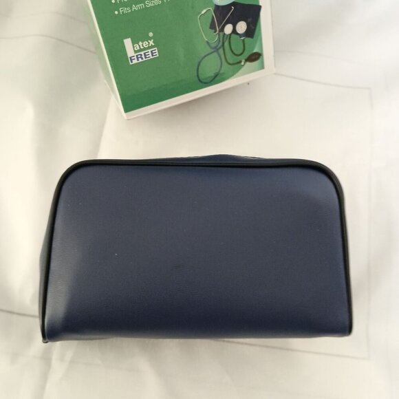 Good Neighbor Pharmacy Blood Pressure Kit w/ Stethoscope & Case NIB - Picture 5 of 8